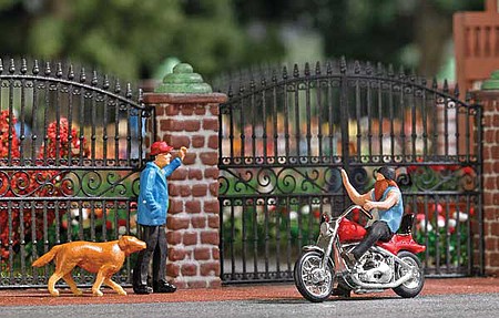 Busch American Motorcycle with Biker Figure - Assembled - Action Set Red