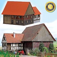 Busch Mennwangen Small Historic Half-Timber Farmhouse Kit N Scale Model Railroad Building #8238
