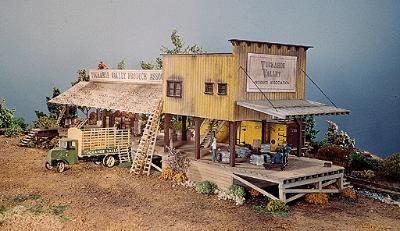 Model Trains Buildings HO Scale