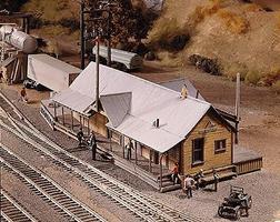 Campbell Quincy Station HO Scale Model Railroad Building Kit #402 Campbell Quincy Station HO Scale Model Railroad Building Kit #402