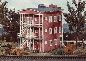 Campbell Carsten's Flop House HO Scale Model Railroad Building Kit #413 Campbell Carsten's Flop House HO Scale Model Railroad Building Kit #413