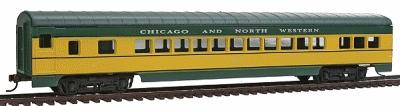Con-Cor 72 Streamline Coach Chicago & North Western HO Scale Model Train Passenger Car #916