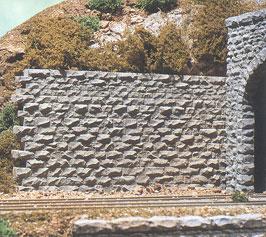 Chooch Cut Stone Retaining Wall - Medium HO Scale Model Railroad Scenery Structure #8312