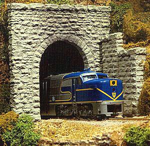 Chooch Single-Track Random Stone Tunnel Portal HO Scale Model Railroad Scenery #8360