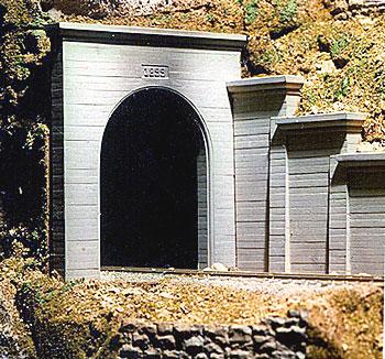 Chooch Single-Track Concrete Tunnel Portal O Scale Model Railroad Scenery Accessory #9920