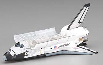 DGW NASA Space Shuttle Challenger with Bay Doors Diecast Model Spacecraft 1/400 Scale #56214