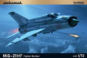 Eduard-Models 1/72 MiG21MF Soviet Cold War Fighter Bomber (Profi-Pack Plastic Kit)
