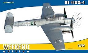 Bf110G4 Fighter (Weekend Edition) Plastic Model Airplane Kit 1/72 Scale #7422