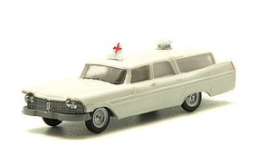 IKO Plymouth Suburban Amblnce HO-Scale IKO Plymouth Suburban Amblnce HO-Scale