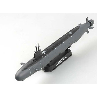 Trumpeter 37304 1/700 RUSSIAN AKULA Class SSBN A-submarine Model Plastic Sea