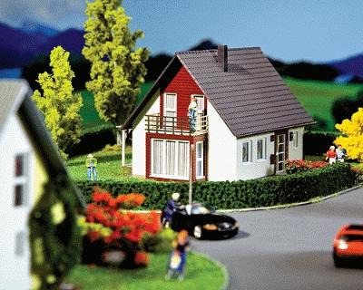 Faller Single Family House w/Sunroom (maroon) Kit HO Scale Model Building #130318