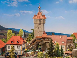 Faller Historic Town Gate Kit 8-15/16 x 4-1/2 x 15-3/16'' 22.7 x 11.4 x 38.5cm Faller Historic Town Gate Kit 8-15/16 x 4-1/2 x 15-3/16'' 22.7 x 11.4 x 38.5cm
