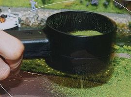 Faller Battery-Powered Static Grass Applicator Model Railroad Scenery Supply #180691 Faller Battery-Powered Static Grass Applicator Model Railroad Scenery Supply #180691