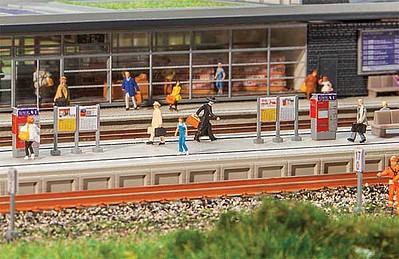 Faller Modern Platform with Accessories Kit N Scale Model Railroad Trackside Accessory #222111