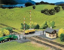 Faller Operating Level Grade Crossing Kit N Scale Model Railroad Accessory #222169 Faller Operating Level Grade Crossing Kit N Scale Model Railroad Accessory #222169