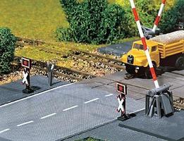 Faller Working Crossing Flashers (12-16V AC or DC) N Scale Model Railroad Trackside Accessory #222175 Faller Working Crossing Flashers (12-16V AC or DC) N Scale Model Railroad Trackside Accessory #222175