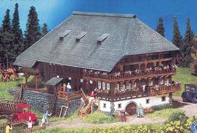 Faller Black Forest Farmyard Weathered Model N Scale Model Railroad Building #232258 Faller Black Forest Farmyard Weathered Model N Scale Model Railroad Building #232258