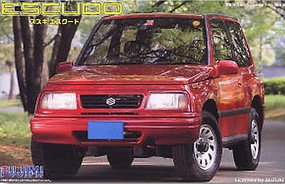 Fujimi 1/24 1994 Suzuki Escudo Compact SUV Fujimi 1/24 1994 Suzuki Escudo Compact SUV