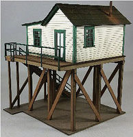 Ice Shed Office Laser-Cut Kit - 3-1/4 x 3-1/4 x 4'' 8.3 x 8.3 x 10.2cm