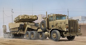 HobbyBoss US M911 C-HET w/Trailer Plastic Model Military Vehicle Kit 1/35 Scale #85519