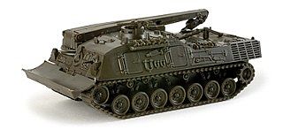 Herpa Leopard German Army Salvage Tank (Olive Green) HO Scale Model Railroad Vehicle #257