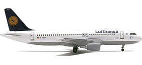 Herpa Airbus 320-200 Lufthansa 1/500 Scale Herpa Airbus 320-200 Lufthansa 1/500 Scale