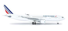 Herpa Airbus 330-200 Air France 1/500 Scale Herpa Airbus 330-200 Air France 1/500 Scale