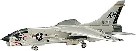 Hasegawa F-8E Crusader Plastic Model Airplane Kit 1/72 Scale #00339