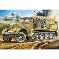 Pz.Kpfw IV AUSF.F2 & 8t Half Track Plastic Model Military Vehicle Kit 1/72 Scale #30046