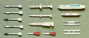 Hasegawa U.S. Aircraft Weapons III Plastic Model Military Weapons Kit 1/72 Scale