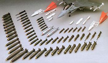 Hasegawa U.S. Aircraft Weapons A Plastic Model Military Weapons 1/48 Scale #36001