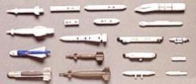 Hasegawa U.S. Aircraft Weapons B Plastic Model Military Weapons 1/48 Scale