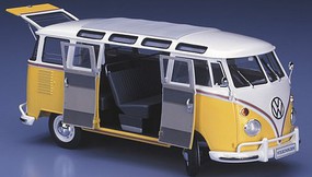 Hasegawa 1963 VW Type 2 Micro Bus w/Full Interior Plastic Model Car Vehicle Kit 1/24 Scale #51048