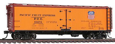 Intermountain R-40-19 40 Wood Reefer Pacific Fruit Express HO Scale Model Train Freight Car #47410
