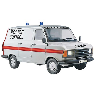 Italeri Ford Transit UK Police Van Plastic Model Vehicle Kit 1/24 Scale #3657s
