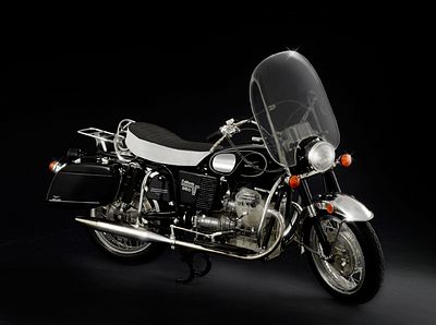Italeri Moto Guzzi California Classic Plastic Model Motorcycle Kit 1/6 Scale #554513