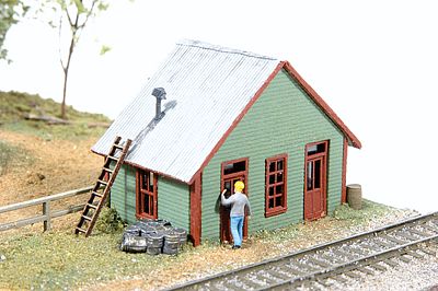 JL East Junction Yard Office Model Railroad Building N Scale #450