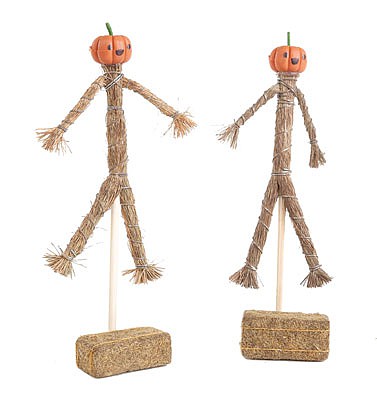 JTT 3 inch Scarecrows with hay bales (2) HO Scale Model Railroad Building Accessory #95723