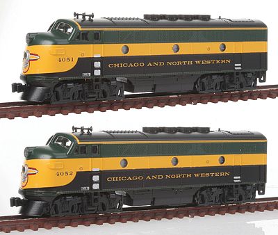 Kato EMD Early F3 A-A Set Chicago & North Wetsern N Scale Model Train Diesel Locomotive #1060204