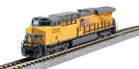 Kato GE ES44AC GEVO Standard DC Union Pacific #5553 (Armour Yellow, gray, US Flag, Building America Logo) N-Scale