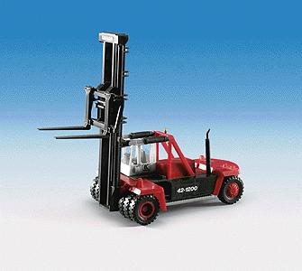 Kibri Intermodal Equipment Kalmar Forklift Type Crane Kit HO Scale Model Vehicle #11751