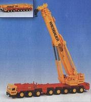 Kibri Liebherr 1400 8-Axle Truck Crane Kit w/Telescoping Boom HO Scale Model Vehicle #13034 Kibri Liebherr 1400 8-Axle Truck Crane Kit w/Telescoping Boom HO Scale Model Vehicle #13034