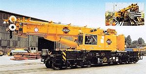 Kibri 100-Ton Heavy Crane Kit HO Scale Model Railroad Vehicle #16000