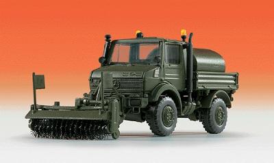 Kibri Military - Modern German Army (BW) - Trucks Unimog w/Street Sweeper - HO-Scale