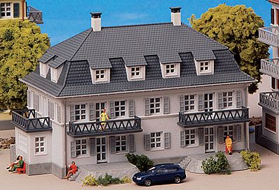 Kibri City House with Balcony & Terrace Kit N Scale Model Railroad Building #37169