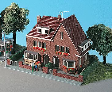 Kibri Amselweg House Kit HO Scale Model Railroad Building #38325