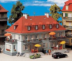 Kibri Nordbahnhof City House Kit HO Scale Model Railroad Building Kit #38359 Kibri Nordbahnhof City House Kit HO Scale Model Railroad Building Kit #38359