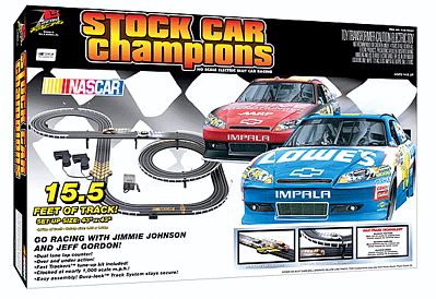 Life-Like Life-Like Racing Road Racing Set Stock Car Champions NASCAR(R) AARP #24 and Lowes #48 - HO-Scale