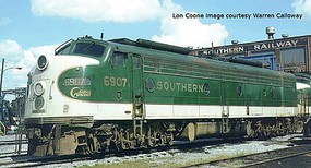 Life-Like-Proto EMD E8A-A Set LokSound Select DCC and Sound Southern Railway 6908, 6913 (green, white, gold) Life-Like-Proto EMD E8A-A Set LokSound Select DCC and Sound Southern Railway 6908, 6913 (green, white, gold)