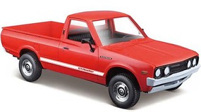 Maisto 1/24 1973 Datsun 620 Pickup Truck (Red)